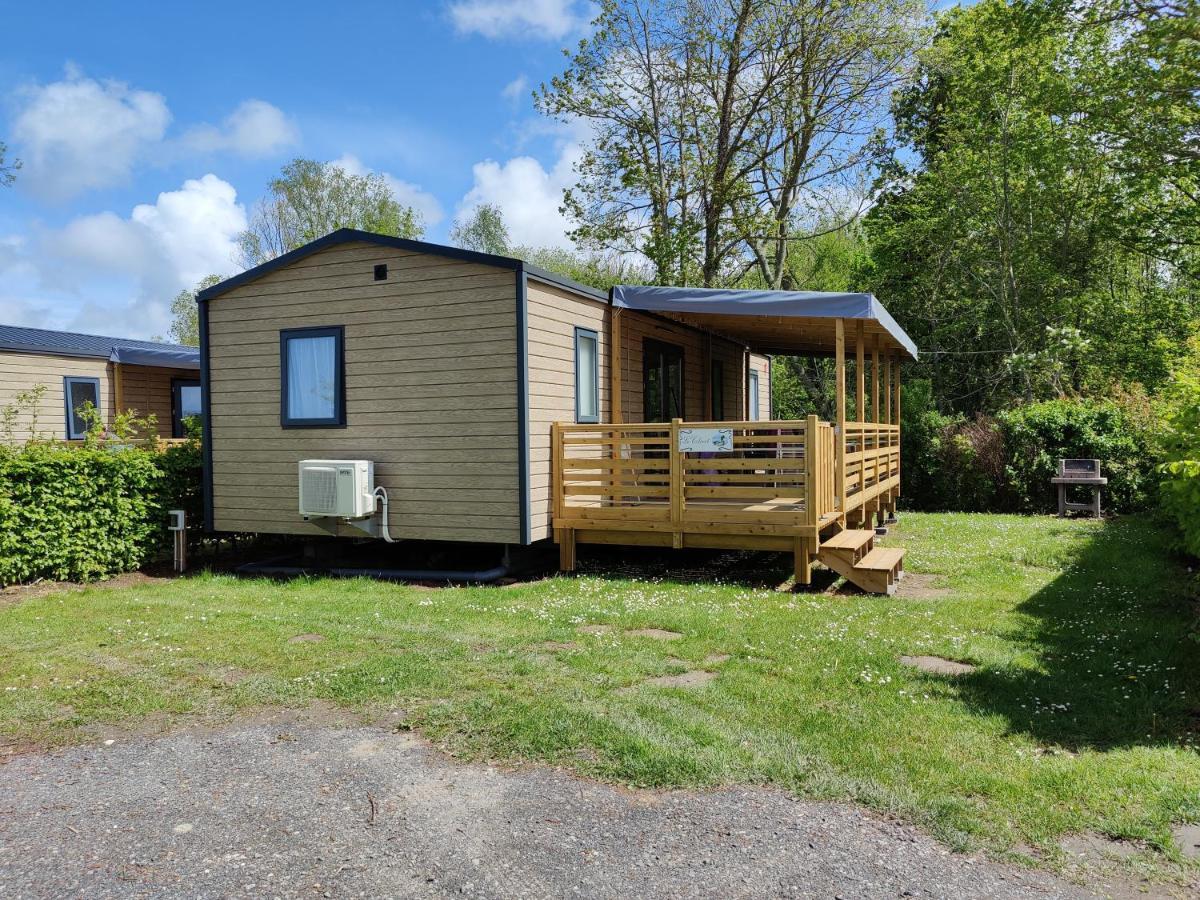 Camping La Haie Penee **** Saint-Quentin-en-Tourmont Exterior foto
