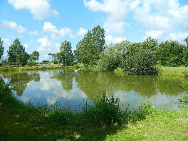 Camping La Haie Penee **** Saint-Quentin-en-Tourmont Exterior foto